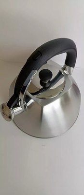 Чайник со свистком Vessel VS8828