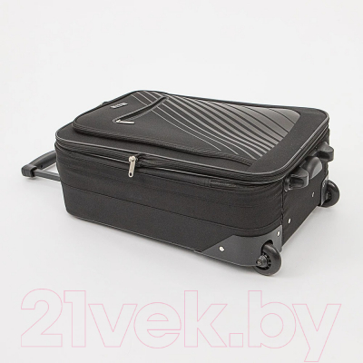 Чемодан на колесах Mr.Bag 338-13350/4-20BLK