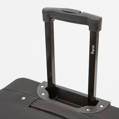 Чемодан на колесах Mr.Bag 338-13350/4-20BLK