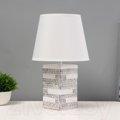 Прикроватная лампа Risalux Фортуна 9680023