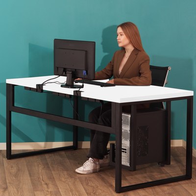 Компьютерный стол Millwood Каир 2 с вырезом 160x80x74.2 (белый/металл черный)