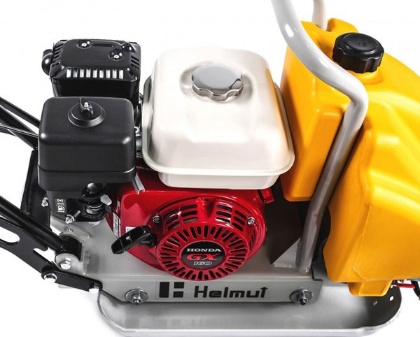 Виброплита Helmut RP63H