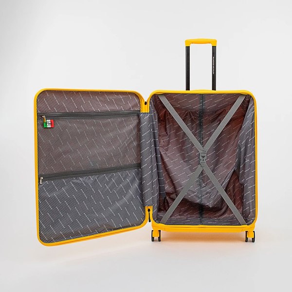 Чемодан на колесах Francesco Molinary 338-2701/3-28YLW