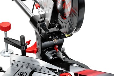 Торцовочная пила P.I.T PCM255-C3