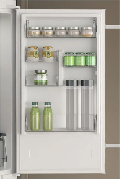 Встраиваемый холодильник Whirlpool WHC18 T132