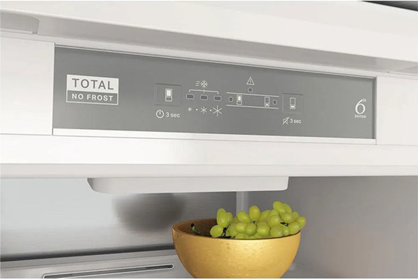 Встраиваемый холодильник Whirlpool WHC20 T352