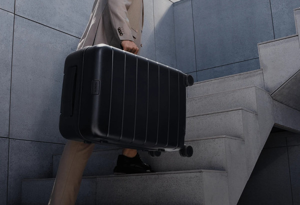 Чемодан на колесах Xiaomi Luggage Classic Pro 28 BHR8605GL