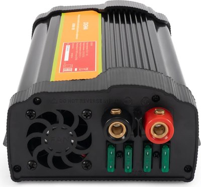 Автомобильный инвертор Digma AI1000-12W