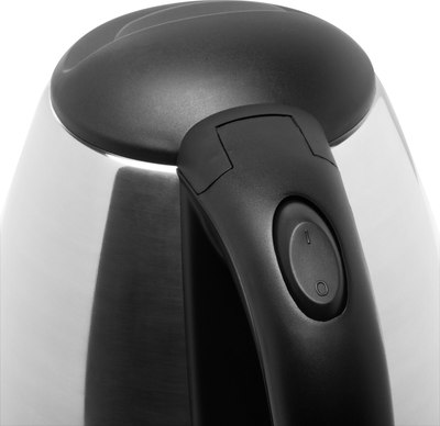 Электрочайник StarWind SKS1053 (серебристый/черный)