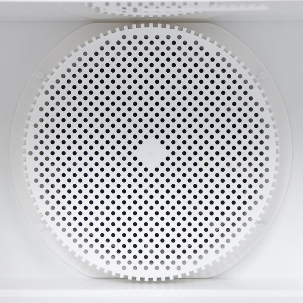 Сушилка для овощей и фруктов StarWind SFD6431