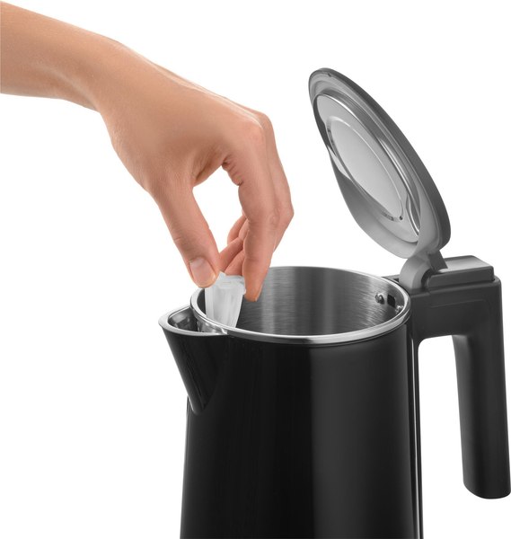 Электрочайник Sencor SWK 0156BK