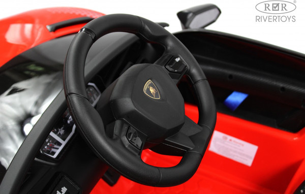 Детский автомобиль RiverToys K888PX 