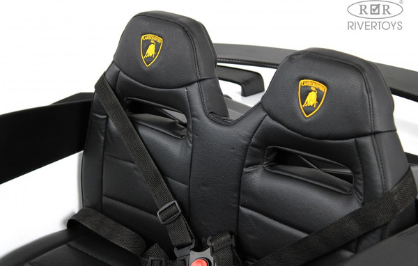 Детский автомобиль RiverToys K999PX