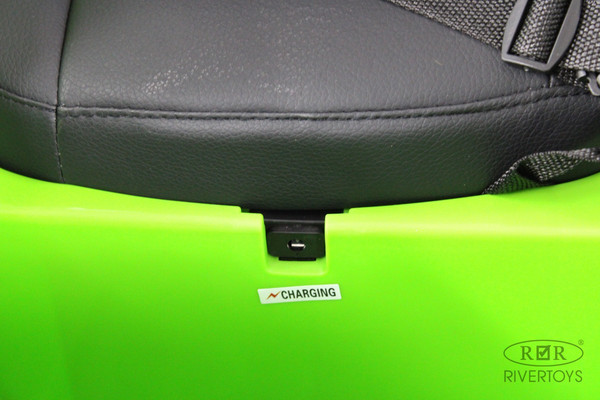 Детский автомобиль RiverToys K999PX