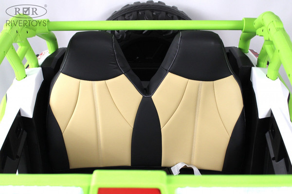 Детский автомобиль RiverToys E001EE