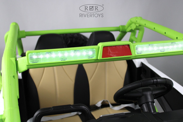 Детский автомобиль RiverToys E001EE