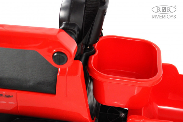 Детский автомобиль RiverToys K009AM