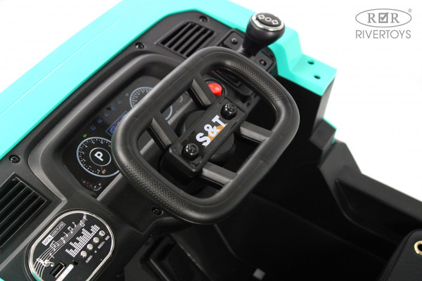 Детский автомобиль RiverToys K555PX