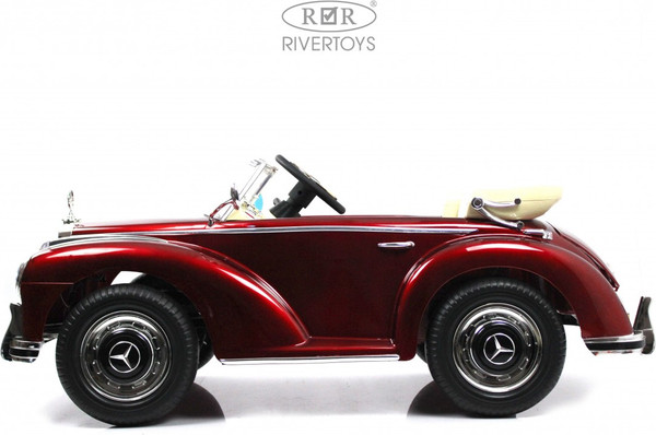 Детский автомобиль RiverToys Mercedes-Benz 300S