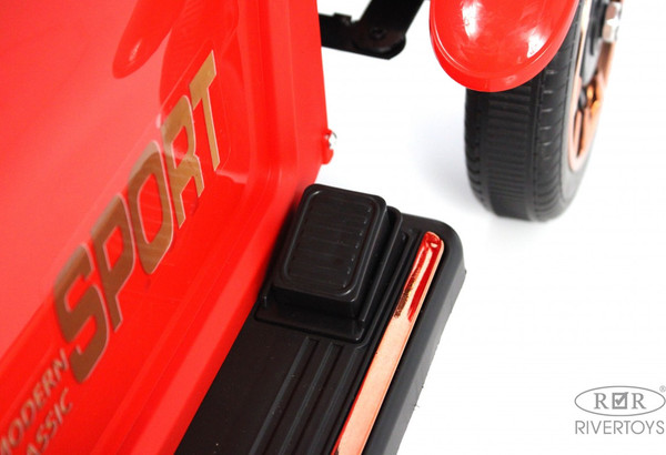 Детский автомобиль RiverToys K222PX