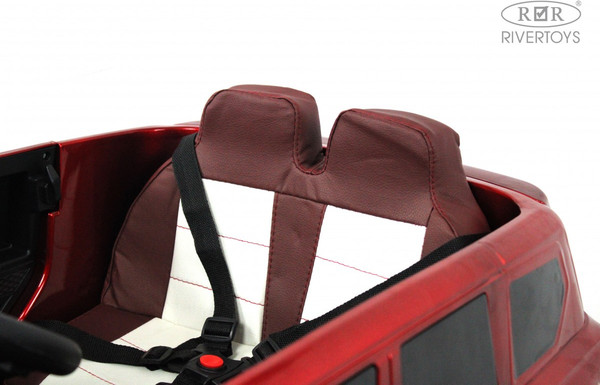 Детский автомобиль RiverToys М555БХ