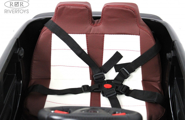 Детский автомобиль RiverToys М555БХ