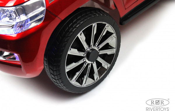 Детский автомобиль RiverToys F222FF