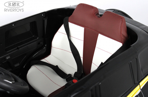 Детский автомобиль RiverToys М444БХ