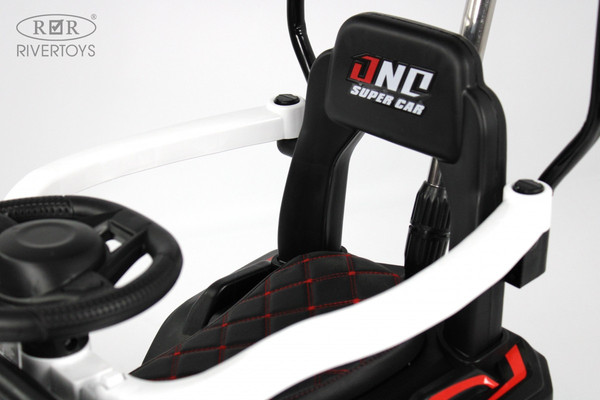 Детский автомобиль RiverToys G005GG