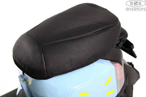 Детский мотоцикл RiverToys G888GG