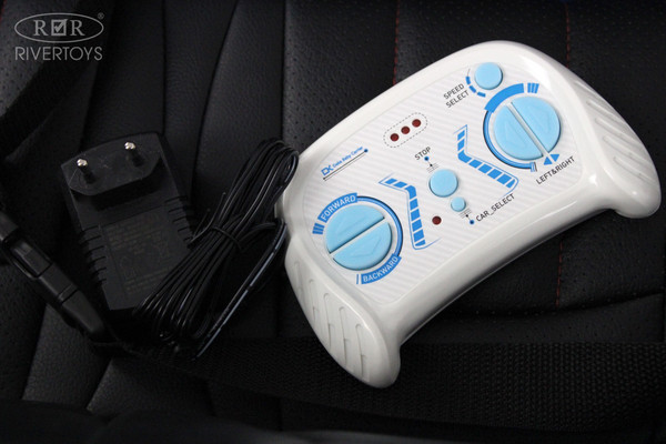 Детский автомобиль RiverToys Lexus LX570 / Y555YY