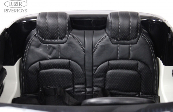 Детский автомобиль RiverToys Range Rover HSE 4WD / Y222YY