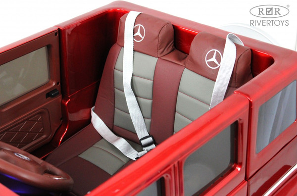 Детский автомобиль RiverToys Mercedes-Benz G65 / E111EE