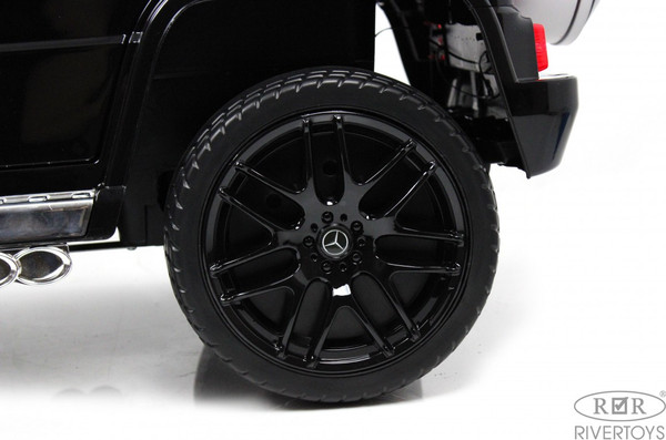 Детский автомобиль RiverToys Mercedes-Benz G65 / E111EE