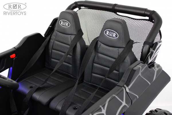 Детский автомобиль RiverToys T777TT 4WD