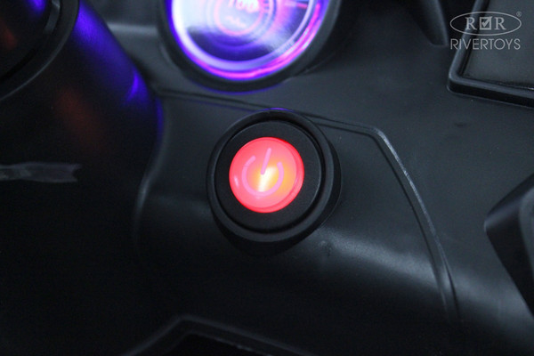 Детский автомобиль RiverToys K888AM