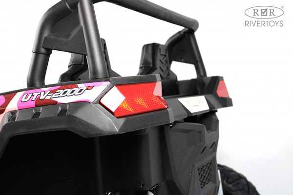 Детский автомобиль RiverToys M222MM