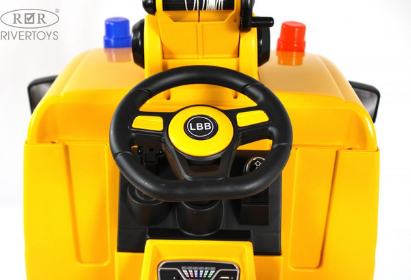 Детский автомобиль RiverToys G002GG