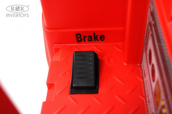 Детский автомобиль RiverToys G002GG