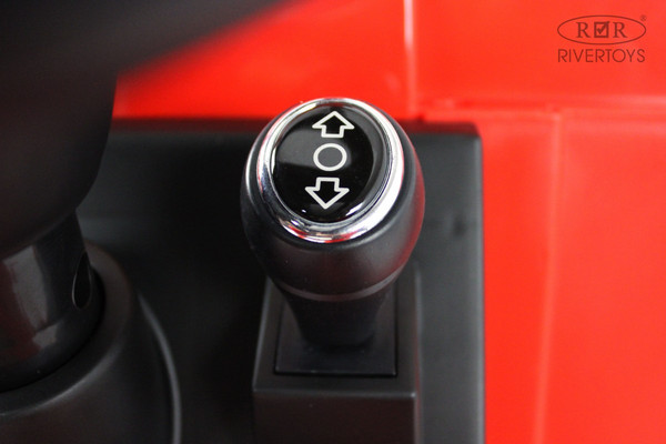 Детский автомобиль RiverToys G002GG