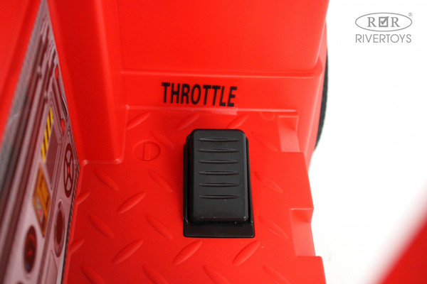 Детский автомобиль RiverToys G002GG