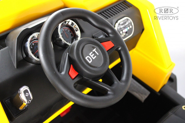 Детский автомобиль RiverToys K333AM