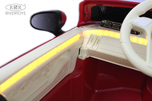 Детский автомобиль RiverToys М333БХ 4WD