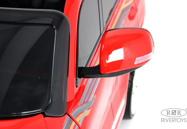 Детский автомобиль RiverToys Toyota Land Cruiser 200 / JJ2022