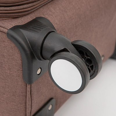 Чемодан на колесах Grott 338-1001/2-24BRW