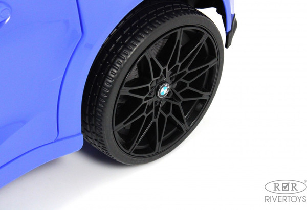 Детский автомобиль RiverToys BMW M4 / A004AA