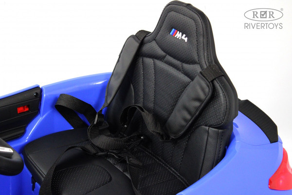 Детский автомобиль RiverToys BMW M4 / A004AA