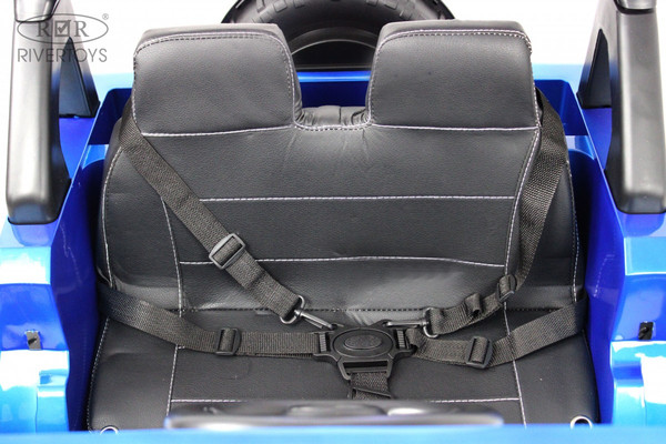 Детский автомобиль RiverToys X004XX