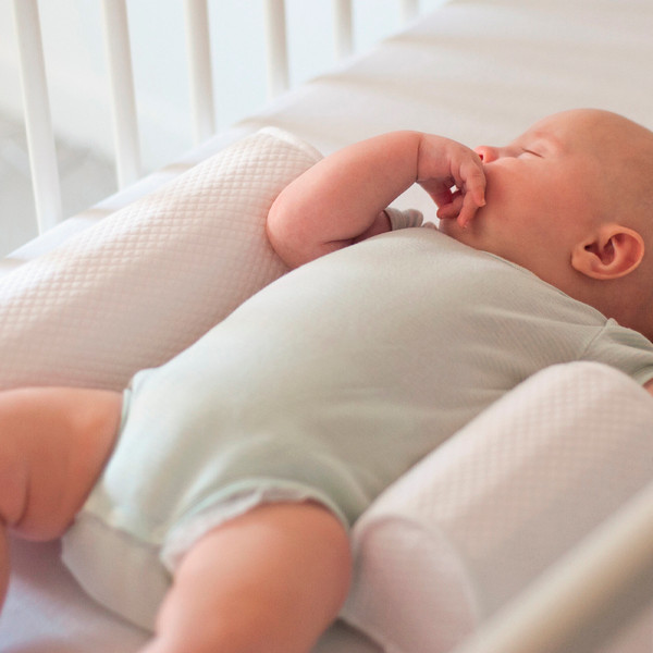 Подушка-позиционер Beaba Blanc Bebecal Petite Fdc Blanc 503166