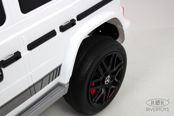 Детский автомобиль RiverToys Mercedes-Benz G63 4WD / K999KK